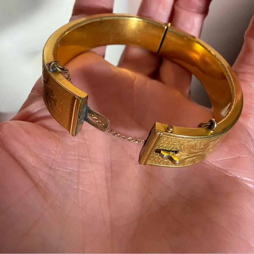Antique Victorian 1880 stamped Gold filled Floral Etched Bangle Bracelet - Picture 14 of 16
